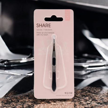 Share Tools Diagonal Stainless Steel Eyebrow Clip F3003A